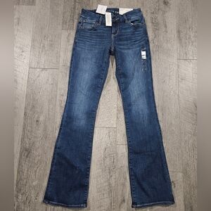 AE Women's boot jeans